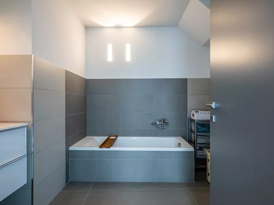 Immagine 11 di Appartamento in vendita  a Pontedera