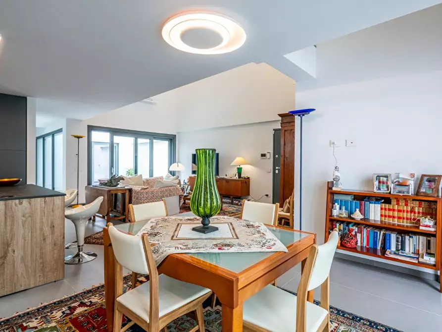 Immagine 7 di Appartamento in vendita  a Pontedera