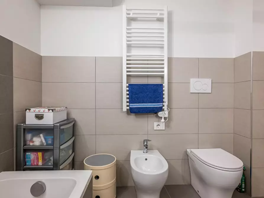 Immagine 12 di Appartamento in vendita  a Pontedera