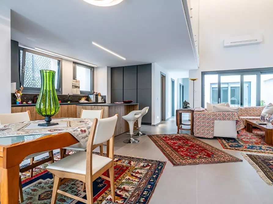 Immagine 5 di Appartamento in vendita  a Pontedera