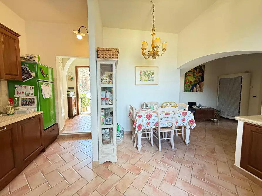 Immagine 9 di Appartamento in vendita  a Crespina Lorenzana