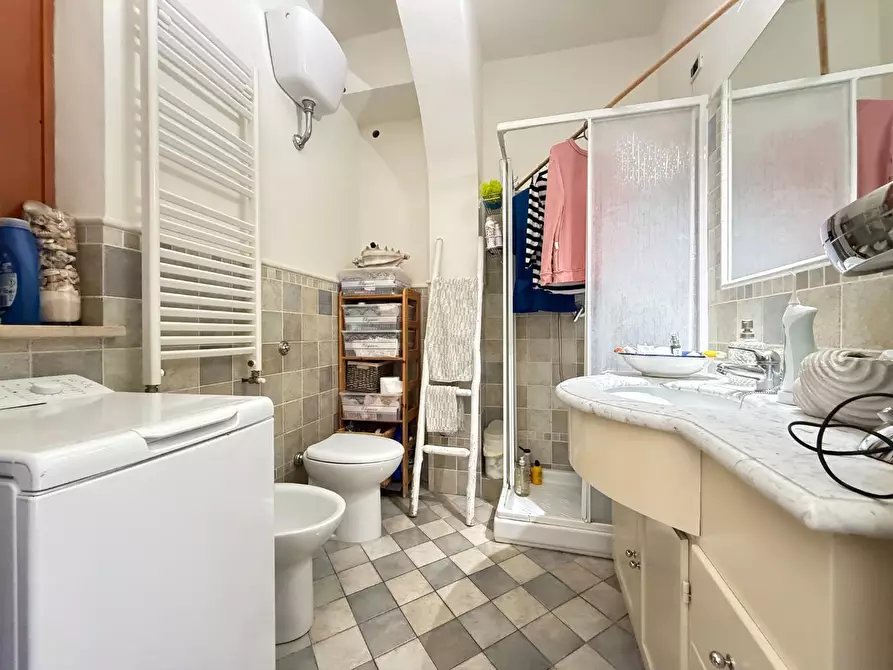 Immagine 11 di Appartamento in vendita  a Crespina Lorenzana