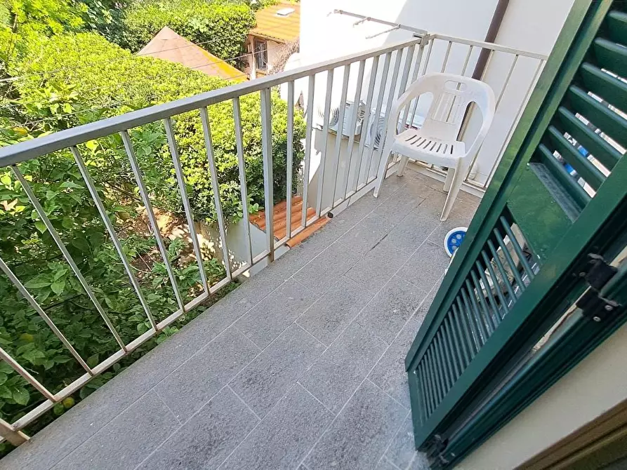 Immagine 13 di Appartamento in vendita  a Rosignano Marittimo