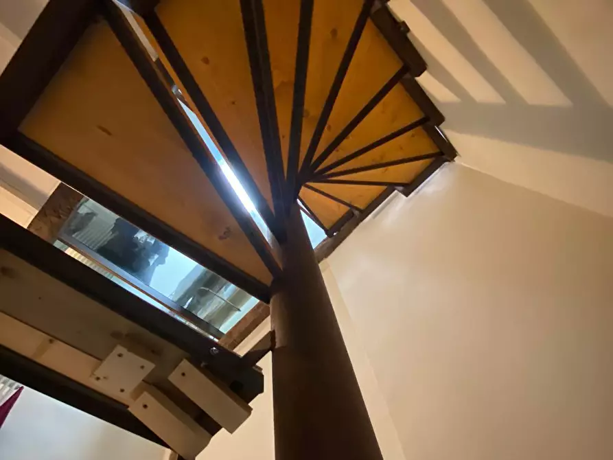 Immagine 5 di Terratetto in vendita  a Massa