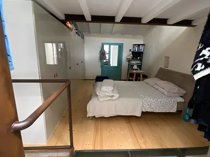 Immagine 9 di Terratetto in vendita  a Massa