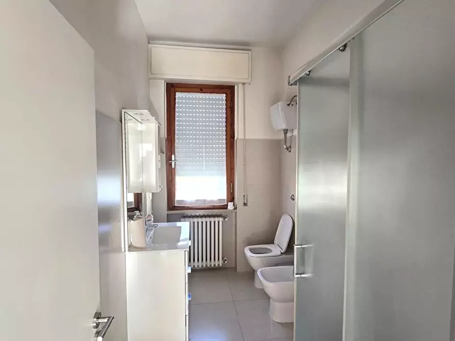 Immagine 15 di Casa indipendente in vendita  a Colle Di Val D'elsa