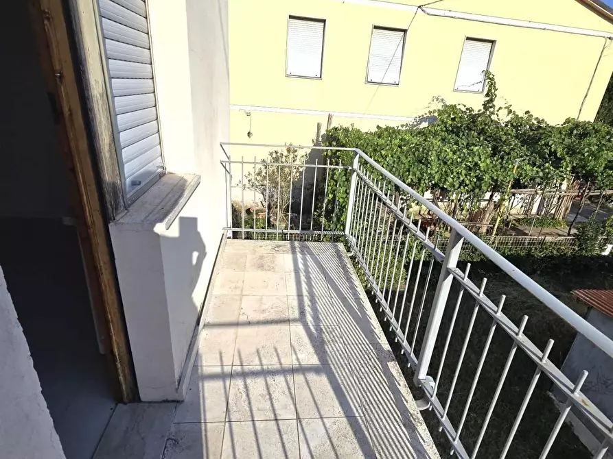 Immagine 19 di Casa indipendente in vendita  a Colle Di Val D'elsa