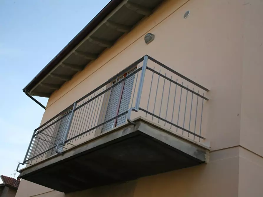 Immagine 2 di Casa indipendente in vendita  a Colle Di Val D'elsa