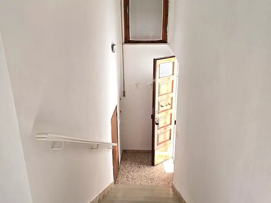 Immagine 11 di Casa indipendente in vendita  a Colle Di Val D'elsa