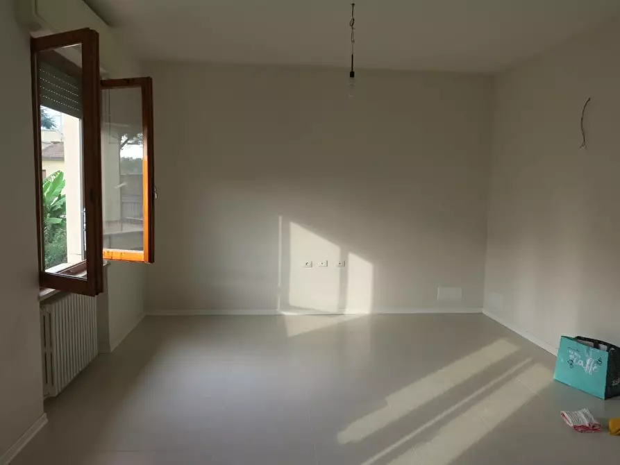 Immagine 11 di Casa indipendente in vendita  a Colle Di Val D'elsa