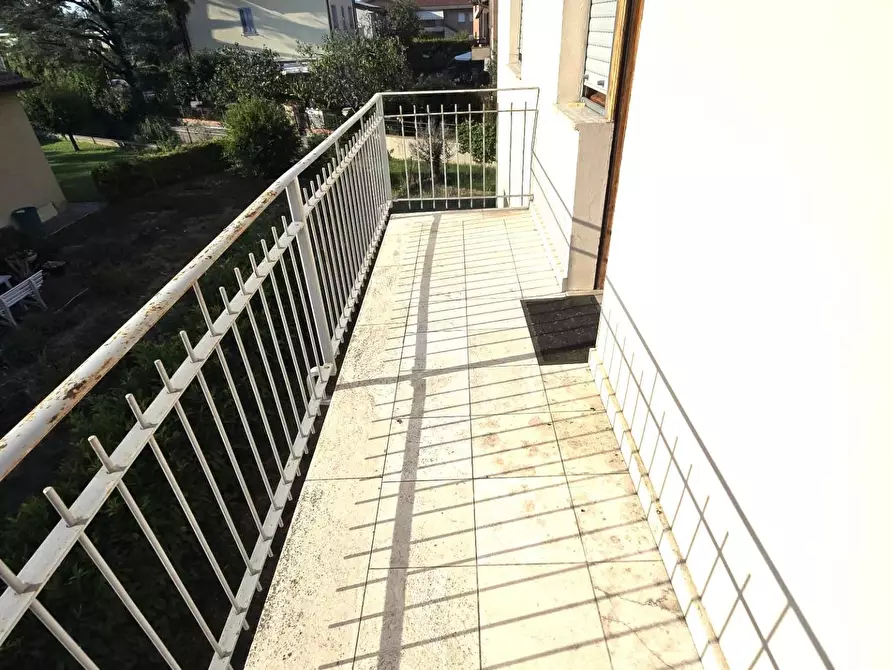 Immagine 7 di Casa indipendente in vendita  a Colle Di Val D'elsa