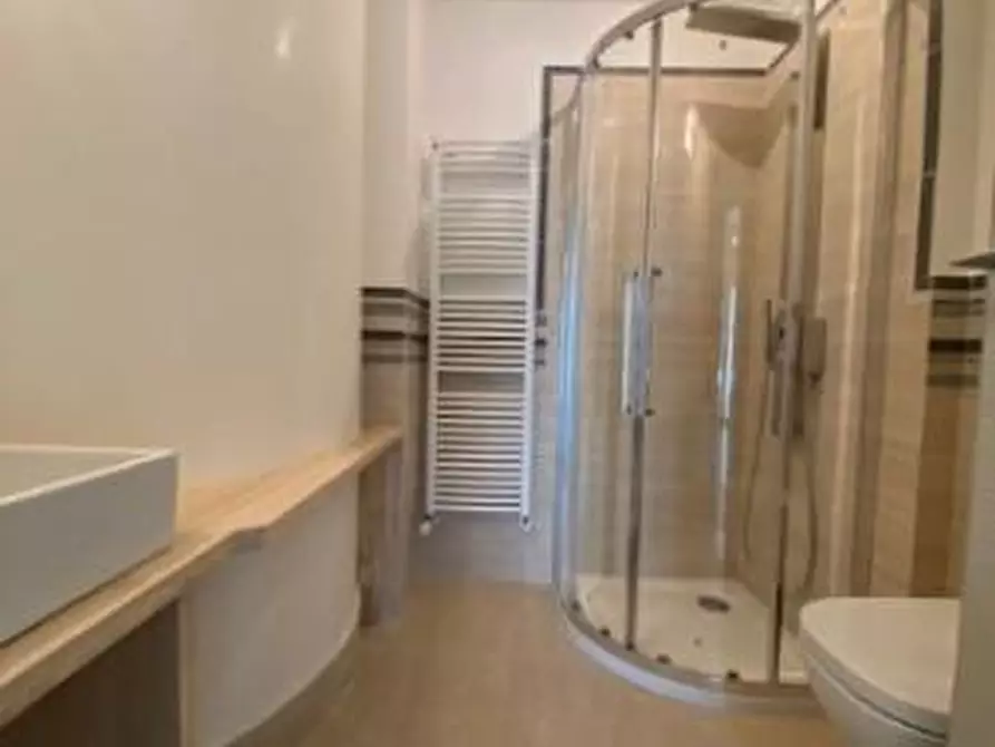 Immagine 14 di Appartamento in vendita  a Camaiore