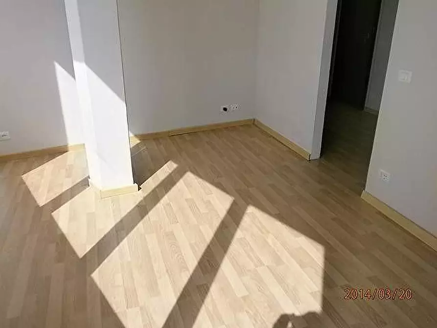 Immagine 2 di Ufficio in affitto  a San Giuliano Terme