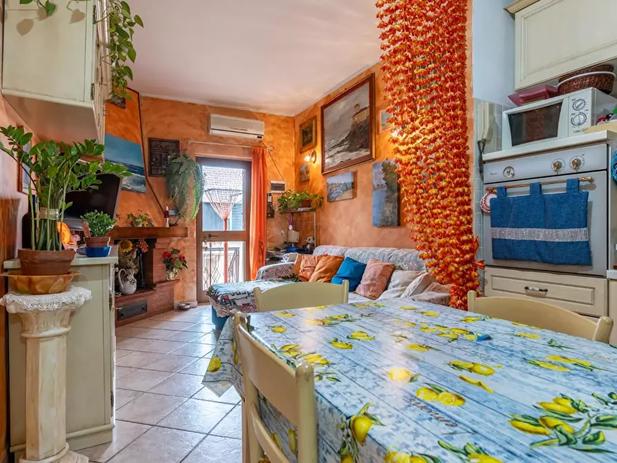 Immagine 2 di Appartamento in vendita  a Vicopisano