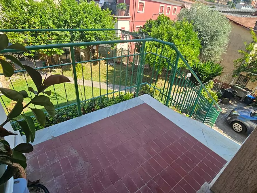 Immagine 3 di Appartamento in vendita  a Massa