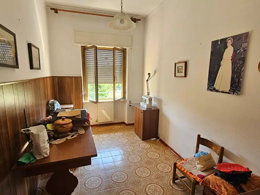 Immagine 9 di Appartamento in vendita  a Massa