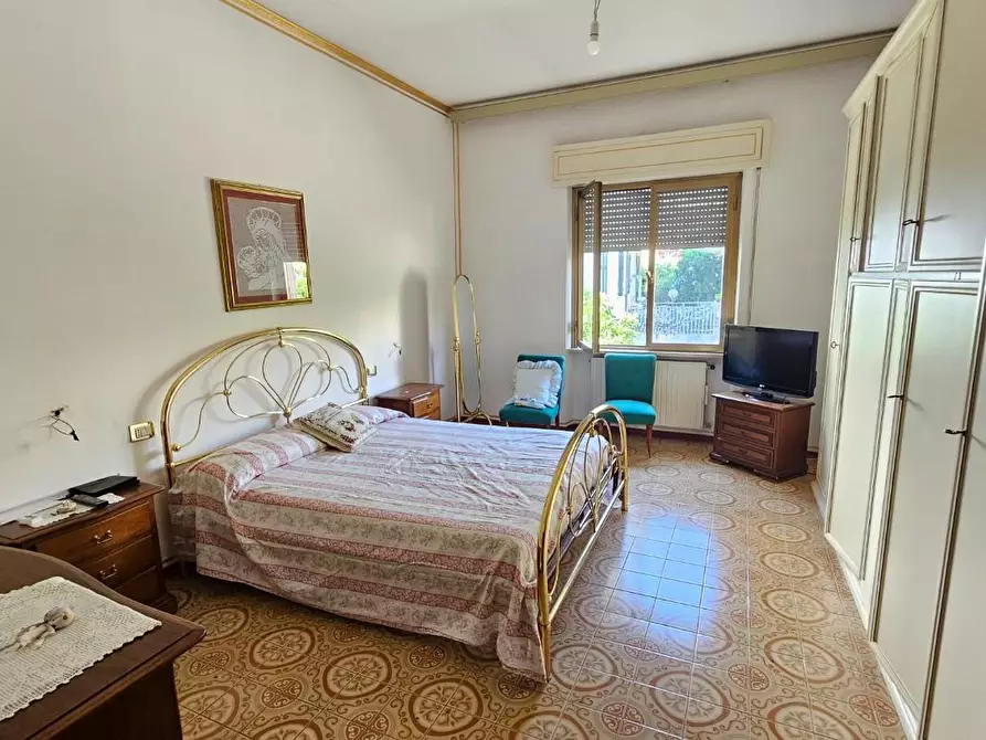 Immagine 7 di Appartamento in vendita  a Massa