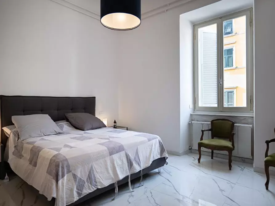 Immagine 10 di Appartamento in vendita  a Massa