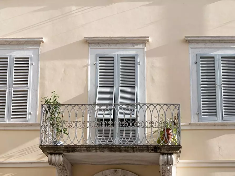 Immagine 25 di Appartamento in vendita  a Massa