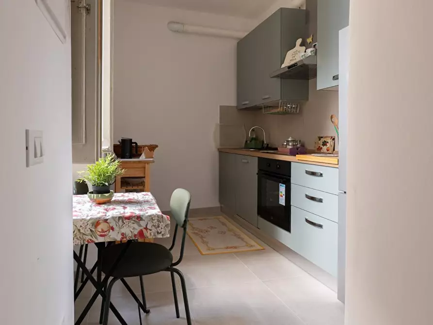 Immagine 17 di Appartamento in vendita  a Massa