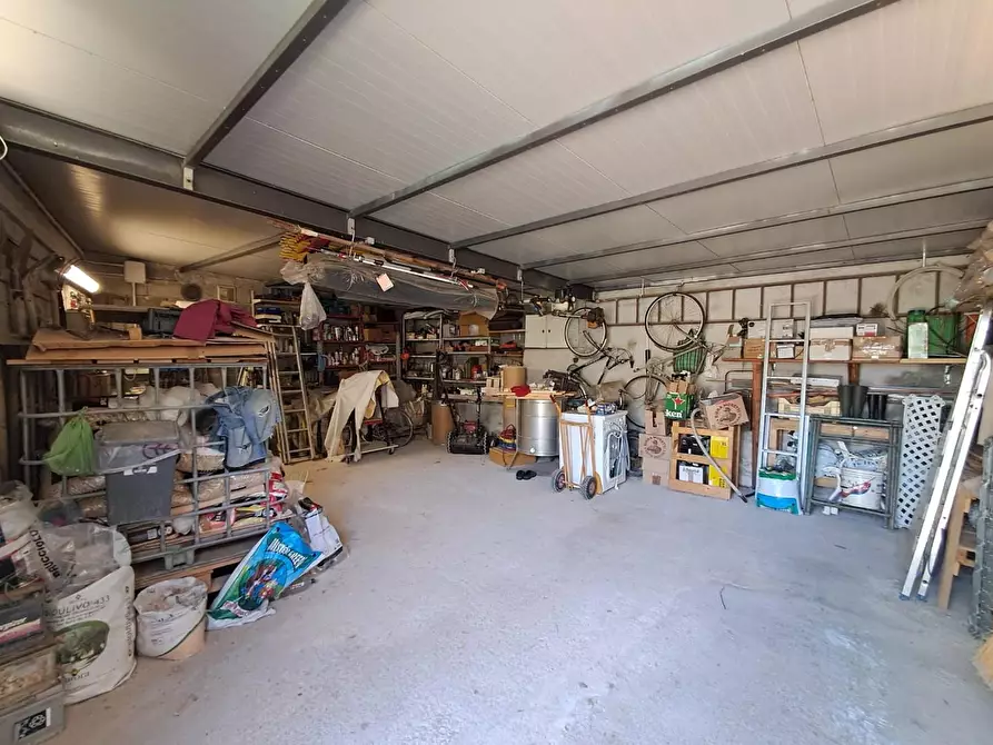 Immagine 27 di Terratetto in vendita  a Buti