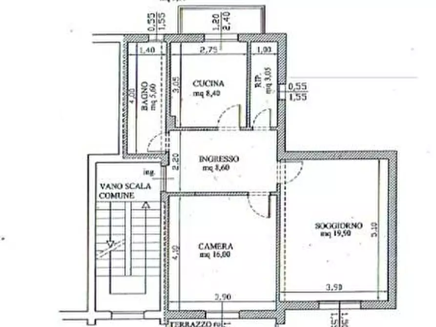 Immagine 16 di Appartamento in vendita  a Massa