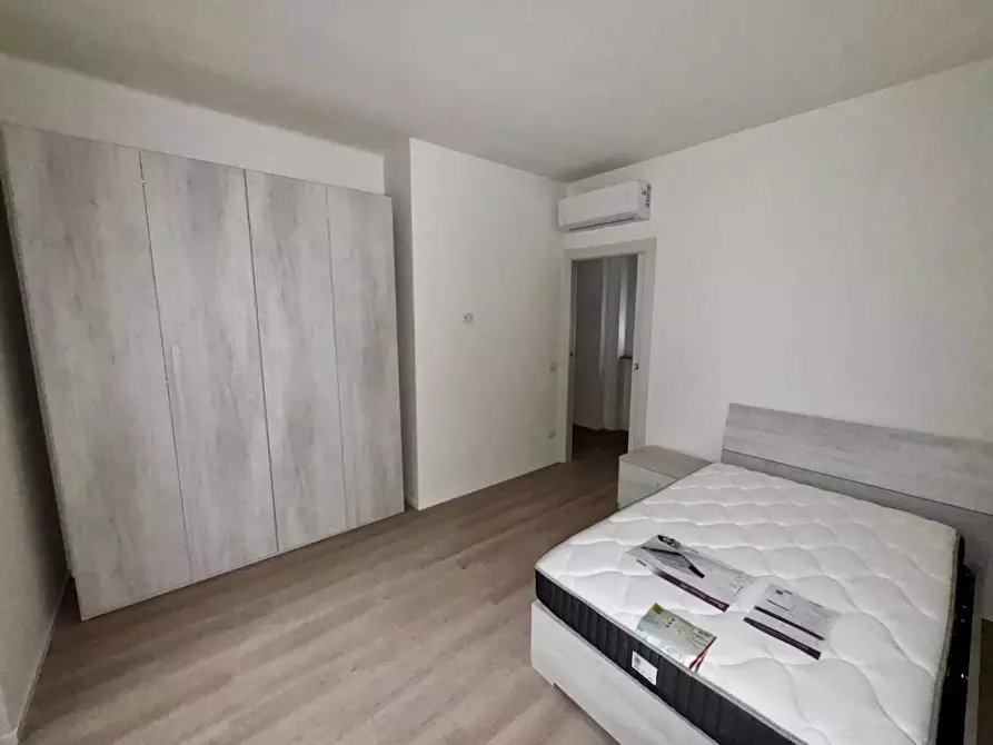 Immagine 18 di Appartamento in affitto  a Pisa