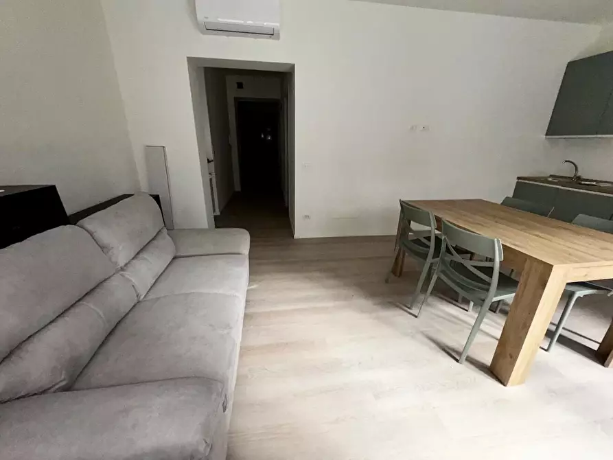 Immagine 11 di Appartamento in affitto  a Pisa