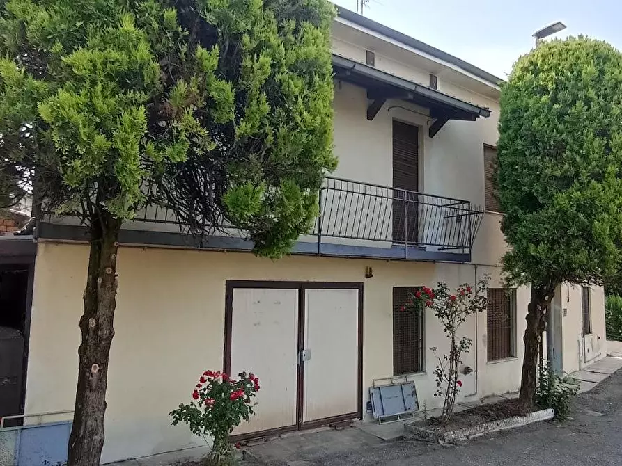 Immagine 15 di Porzione di casa in vendita  a Gattatico