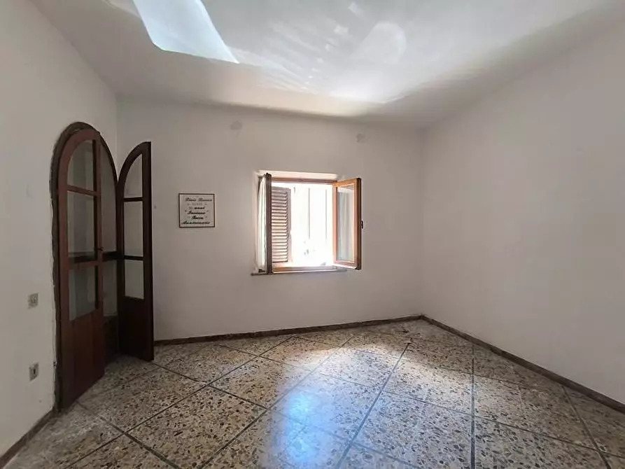 Immagine 11 di Appartamento in vendita  a Sinalunga