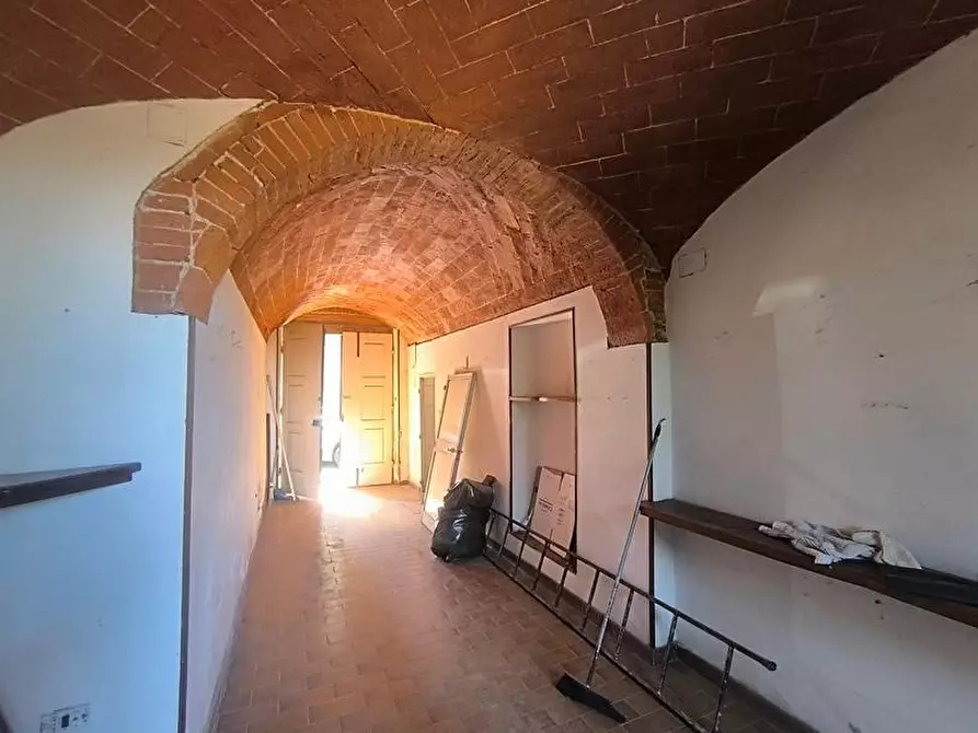 Immagine 8 di Appartamento in vendita  a Sinalunga