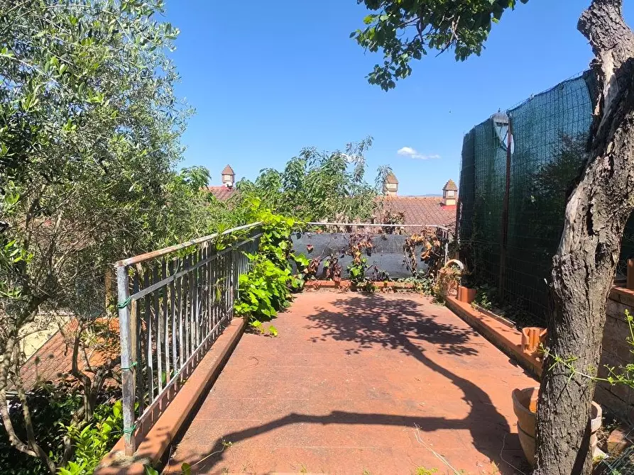 Immagine 2 di Appartamento in vendita  a Sinalunga