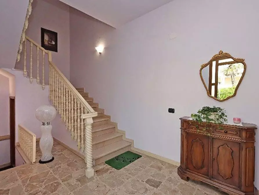 Immagine 49 di Villa in vendita  a Rosignano Marittimo