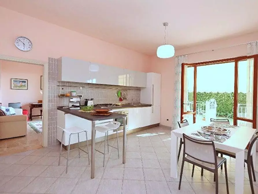 Immagine 10 di Villa in vendita  a Rosignano Marittimo