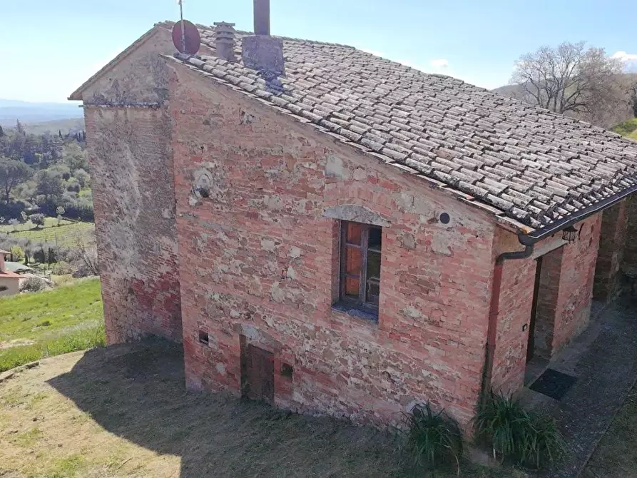 Immagine 22 di Casa colonica in vendita  a Montepulciano
