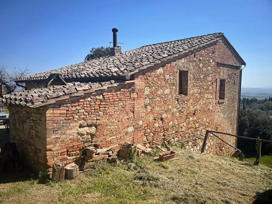 Immagine 5 di Casa colonica in vendita  a Montepulciano