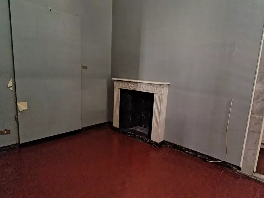 Immagine 4 di Appartamento in vendita  a Carrara