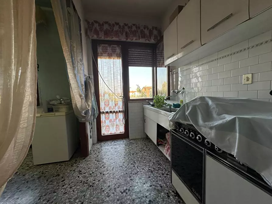 Immagine 7 di Casa indipendente in vendita  a San Giuliano Terme