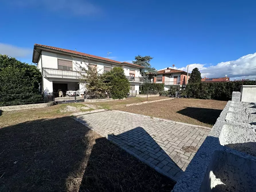 Immagine 2 di Casa indipendente in vendita  a San Giuliano Terme