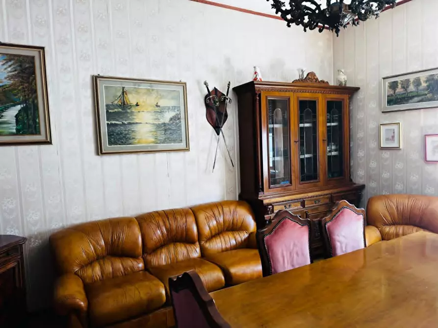 Immagine 2 di Appartamento in vendita  a Pisa