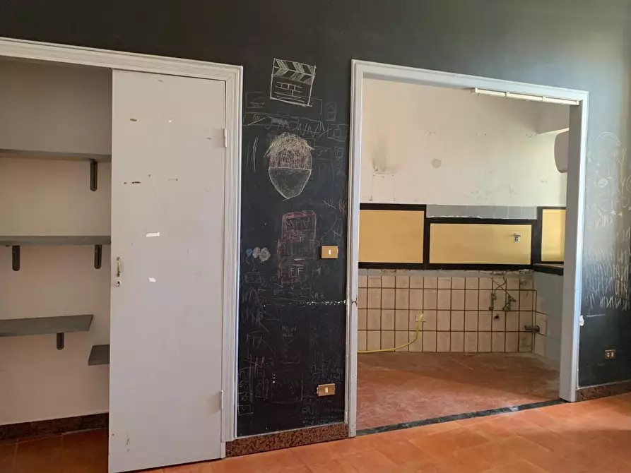 Immagine 8 di Appartamento in vendita  a Carrara