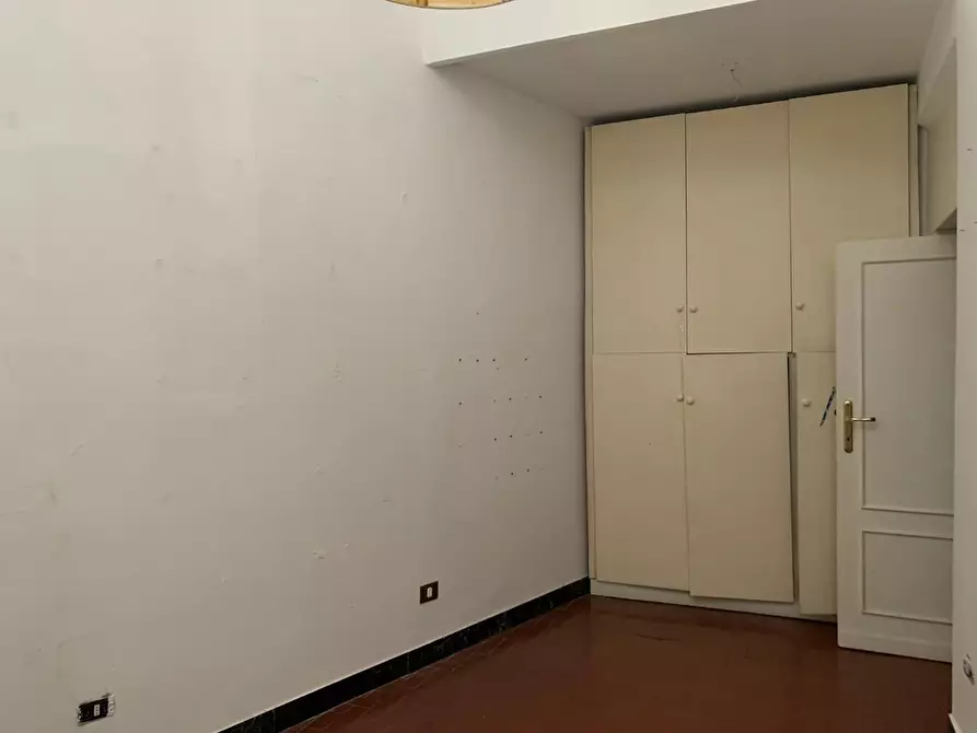 Immagine 7 di Appartamento in vendita  a Carrara