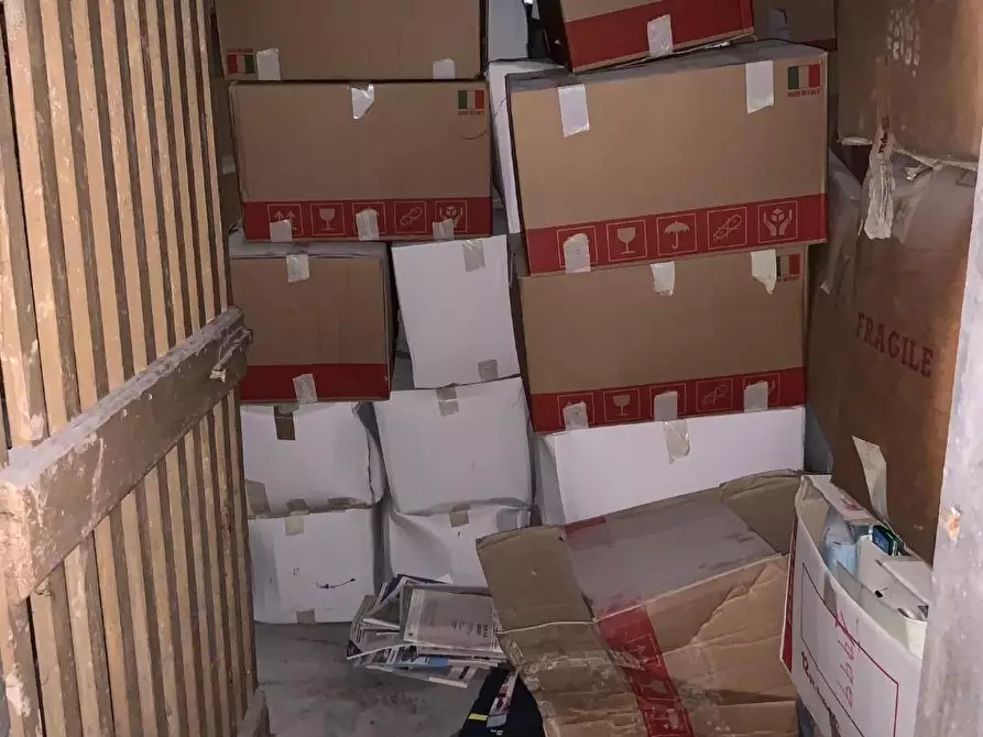 Immagine 13 di Appartamento in vendita  a Carrara