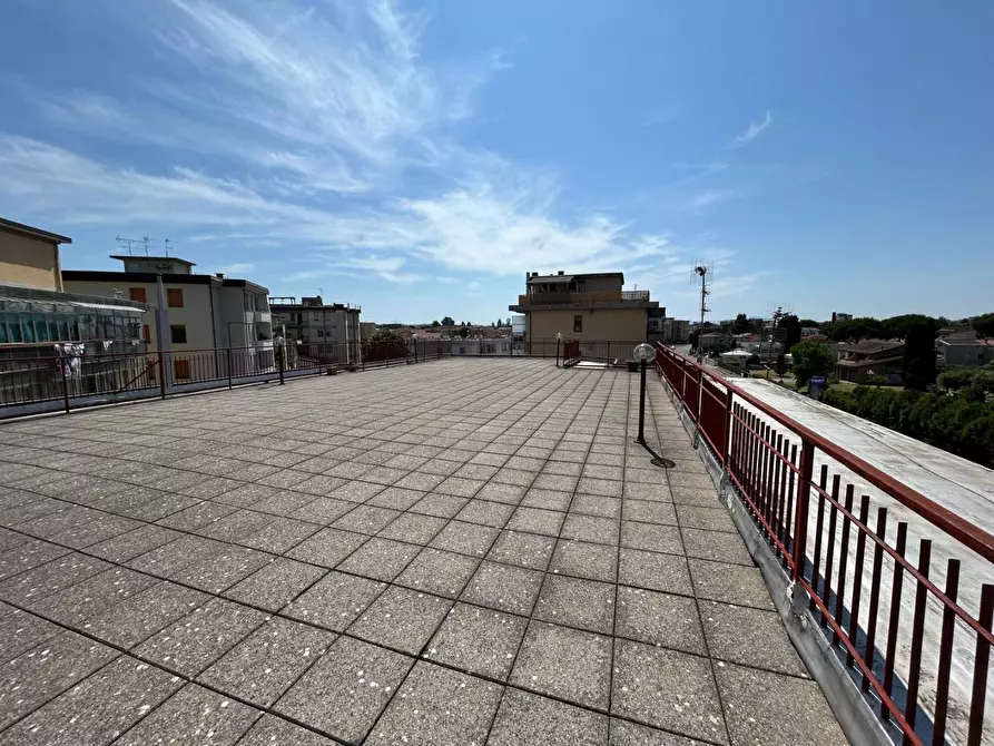 Immagine 39 di Mansarda in vendita  a Empoli