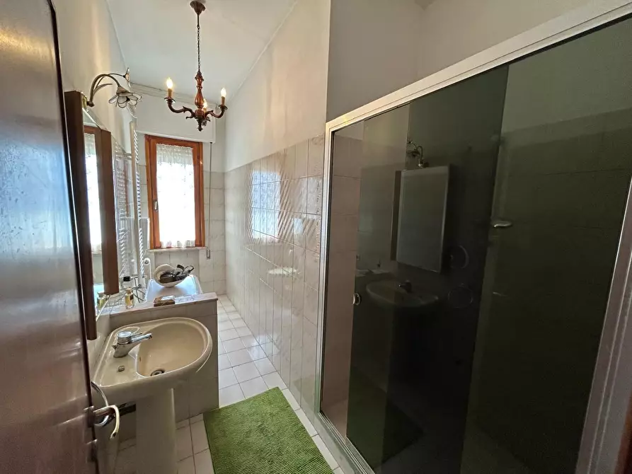 Immagine 34 di Mansarda in vendita  a Empoli