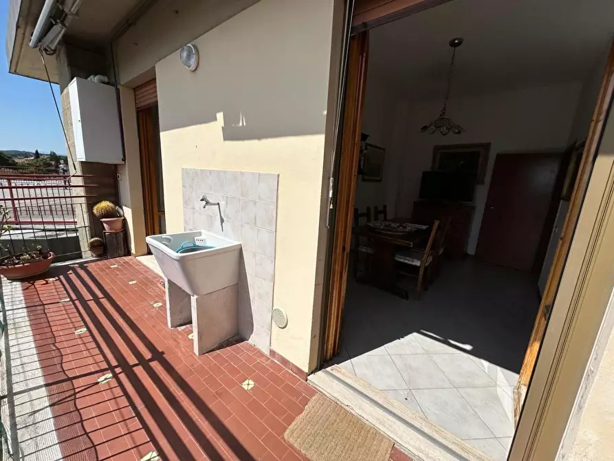 Immagine 4 di Mansarda in vendita  a Empoli