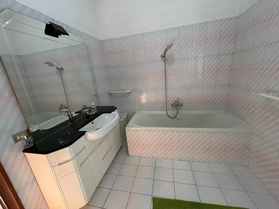 Immagine 20 di Mansarda in vendita  a Empoli