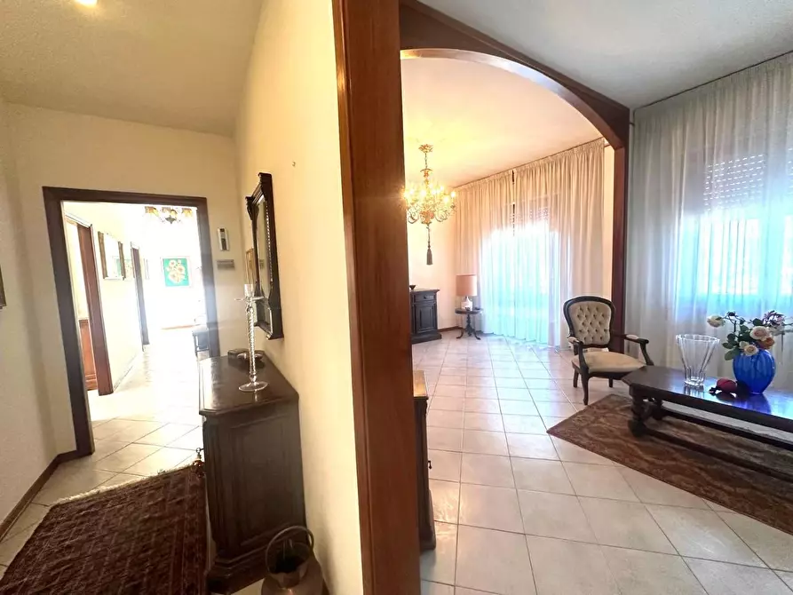 Immagine 10 di Mansarda in vendita  a Empoli