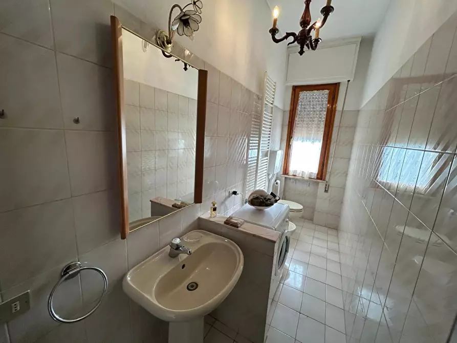 Immagine 41 di Mansarda in vendita  a Empoli