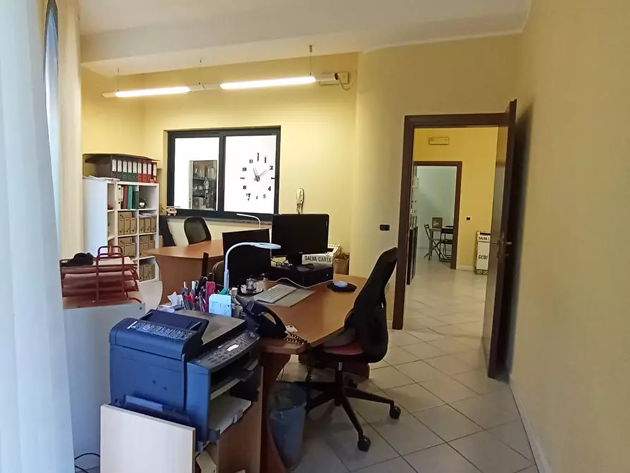 Immagine 9 di Locale commerciale in affitto  a Pisa